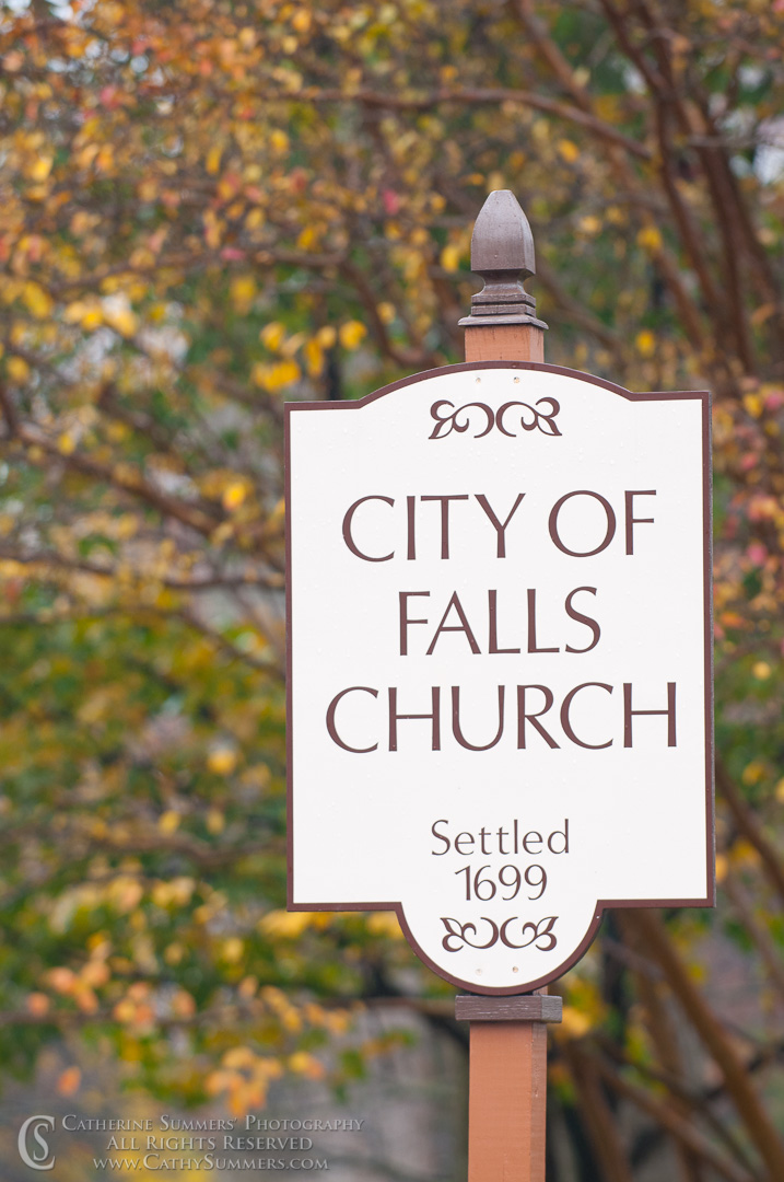 Falls Church Sign / Autumn: Falls Church, Virginia