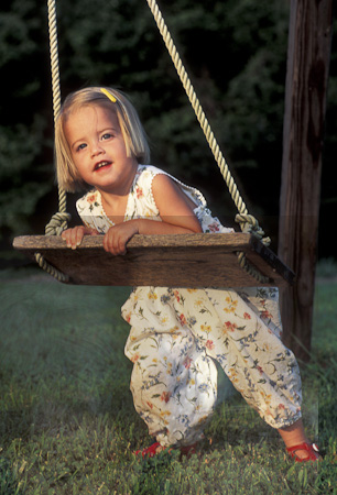 1995_0101: portraits, swing, Alexandra Summers, girl