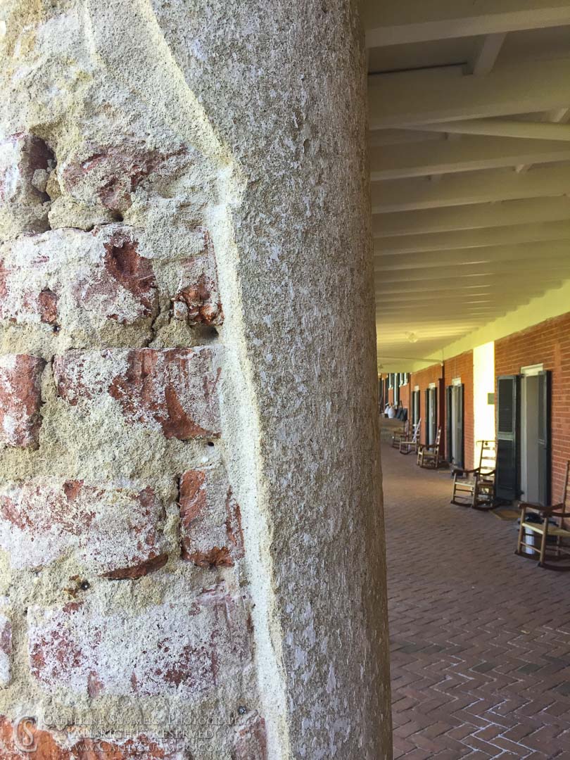 20180318_001: vertical, University of Virginia, UVA, Lawn, pillar