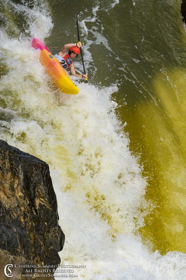 20190817_748: vertical, Great Falls, waterfall, whitewater, kayaking, Potomac River, downriver, race, Tom Dolle