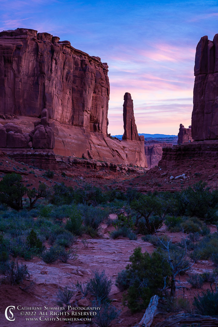 Sunrise from the Floor of Park Avenue in Arches National park