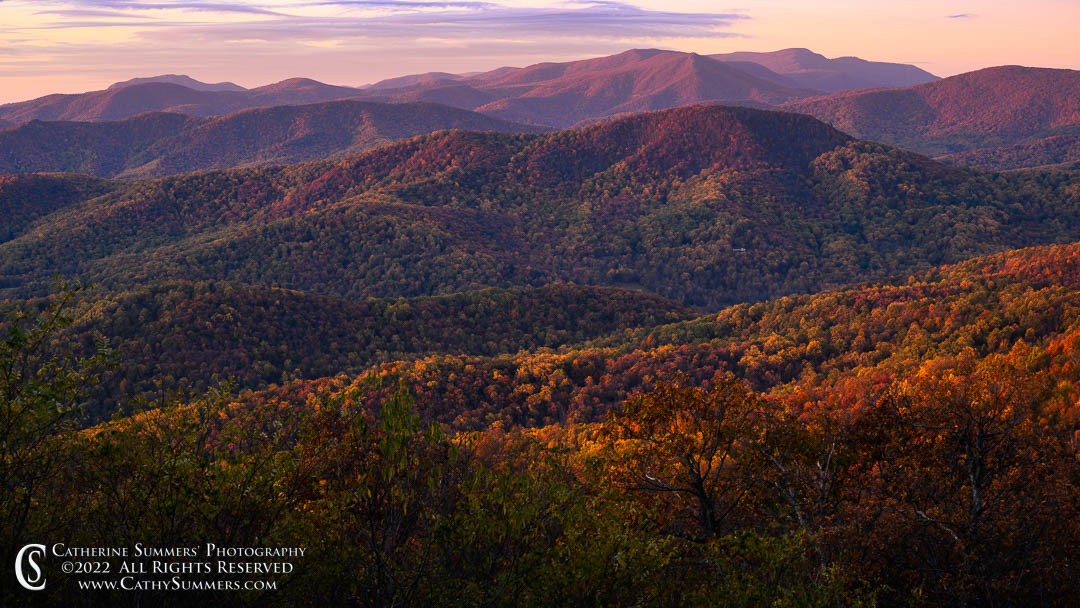 20221028_NZ93506: horizontal, autumn, Shenandoah National Park, Blue Ridge Mountains, shadows, sunrise, Skyline Drive, Range View Overlook