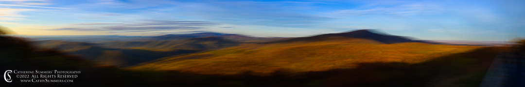 20221028_NZ93607: horizontal, autumn, Shenandoah National Park, Blue Ridge Mountains, ICM, Skyline Drive, panorama, panned, Range View Overlook