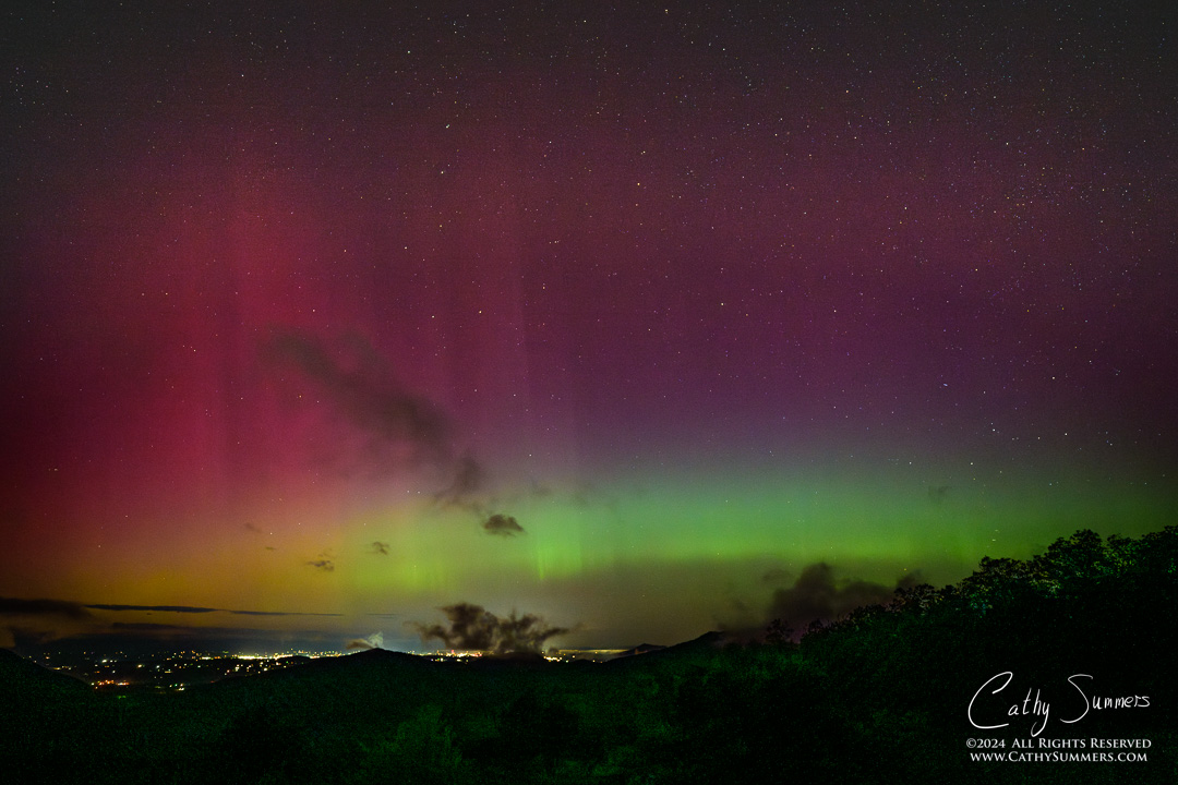 20240511_NZ94315_NR: clouds, Shenandoah National Park, Blue Ridge Mountains, night, stars, astrophotography, aurora borealis