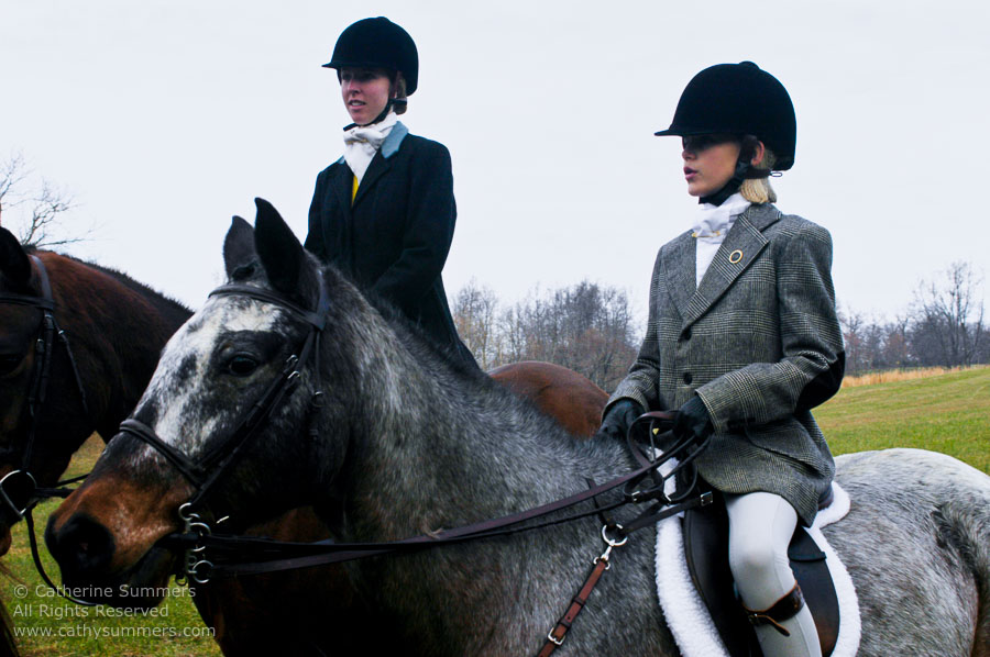 F2003_117: 2003, Farmington Hunt, Fox Hunting, Thanksgiving Hunt, Jeannette Fellows