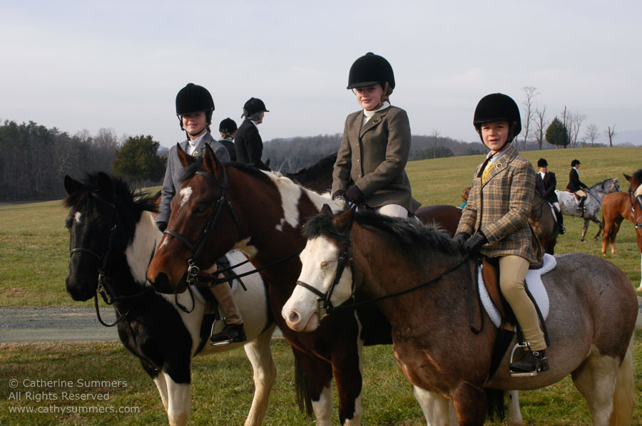 F2003_160: 2003, Farmington Hunt, Fox Hunting, Gibbie Evert, Stewart Summers, Addie Evert