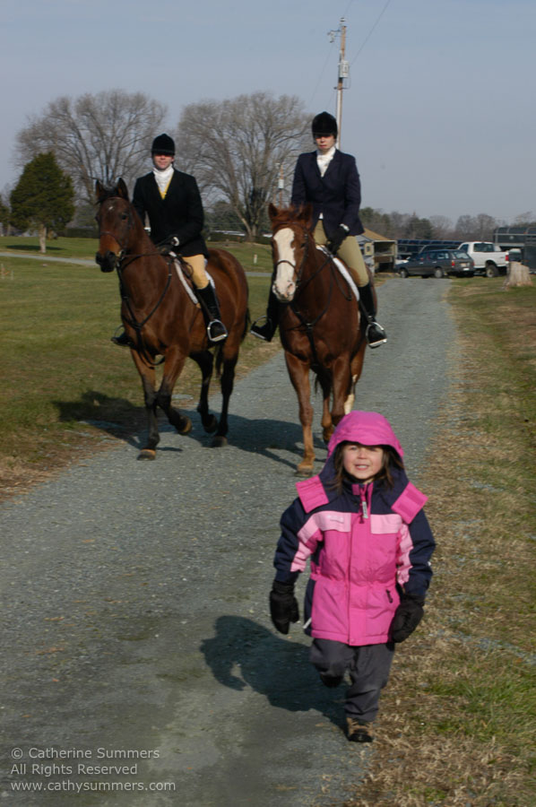 F2003_171: 2003, Elena Summers, Farmington Hunt, Fox Hunting