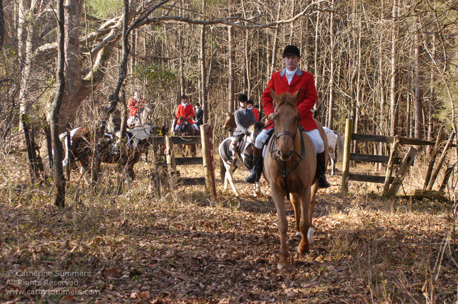 F2003_176: 2003, Farmington Hunt, Fox Hunting, Bok Summers, Whipper-In