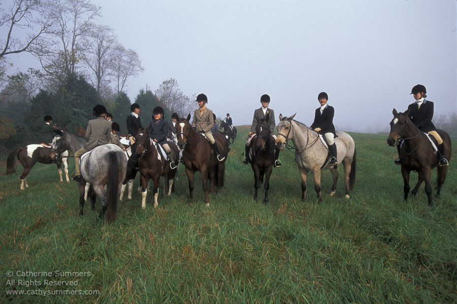 F2004_OH_43: Farmington Hunt, Fox Hunting, 2004, Muffin Barnes
