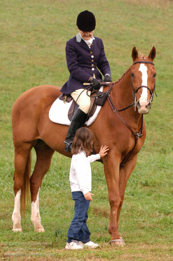 F2004_OH_49: Farmington Hunt, Fox Hunting, Jill Summers, Shotgun, 2004, Elena, Ganny