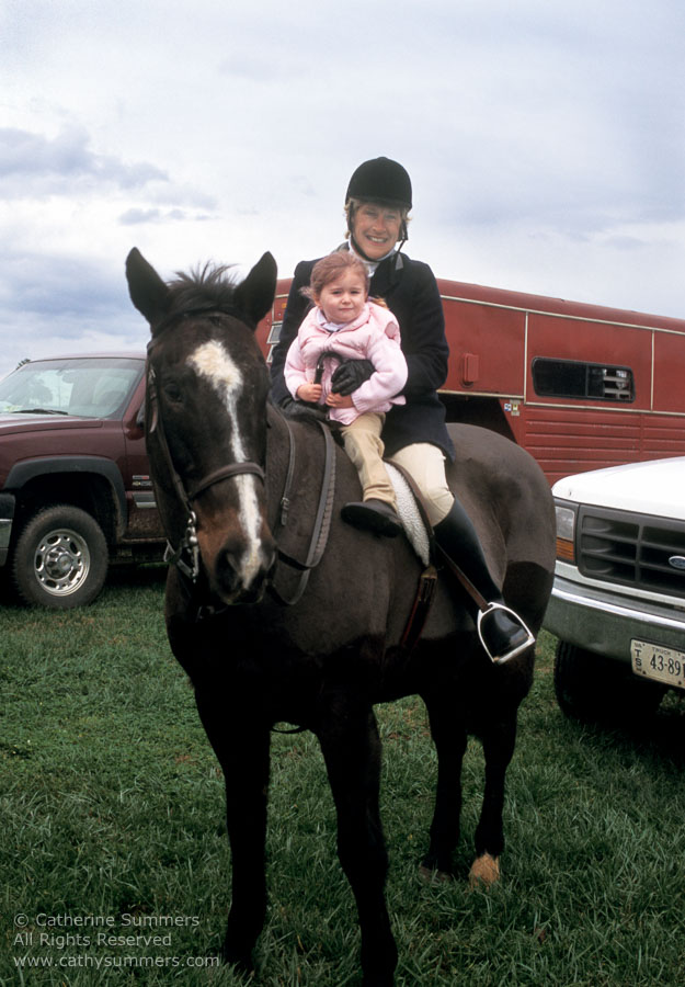 F2004_TH_02: Farmington Hunt, Fox Hunting, 2004