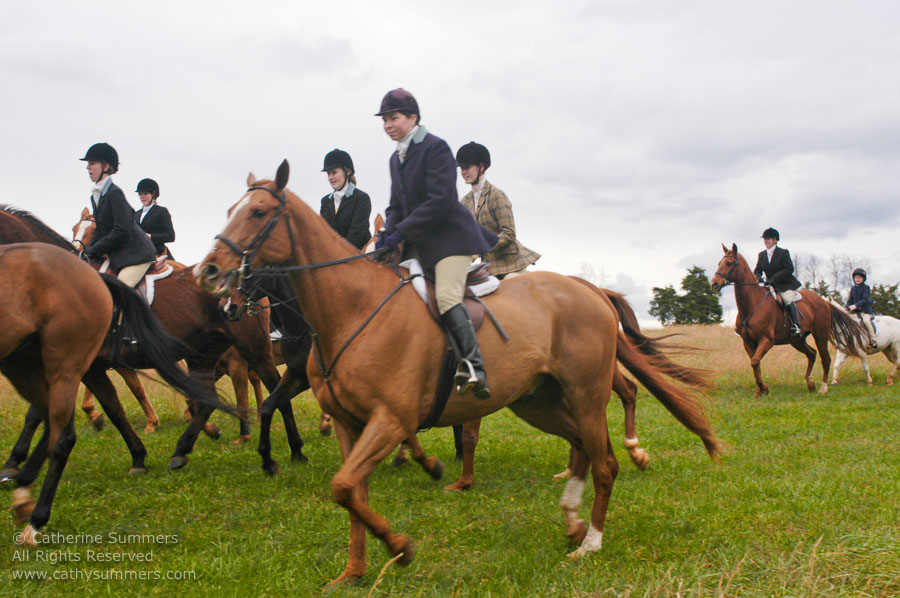 F2004_TH_17: Farmington Hunt, Fox Hunting, 2004