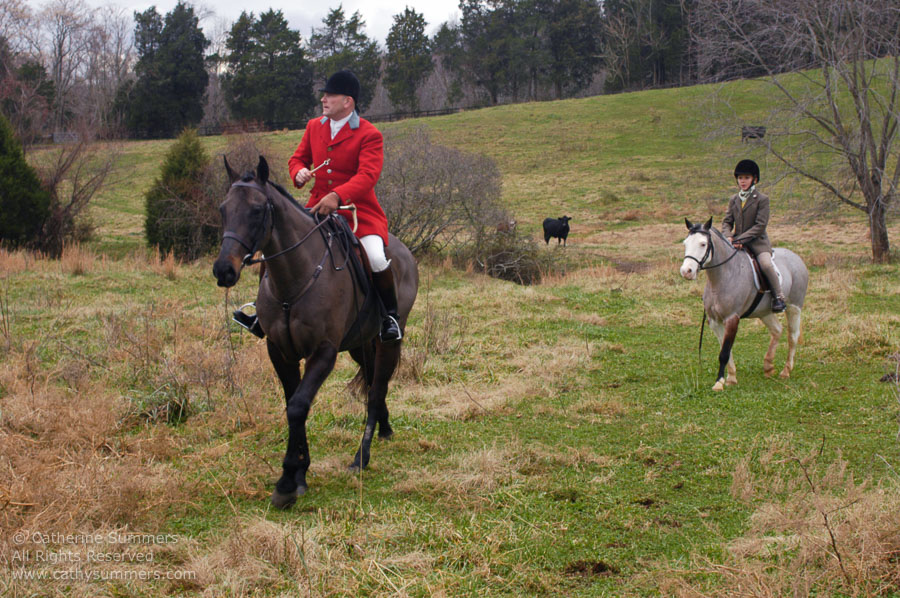 F2004_TH_30: Farmington Hunt, Fox Hunting, 2004, Gibbie Evert, Daron Beeney, Huntsman