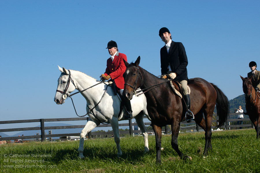 F2005_016: Farmington Hunt, Fox Hunting, 2005
