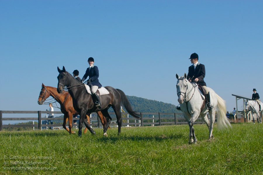 F2005_017: Farmington Hunt, Fox Hunting, 2005, BJ Korol, Andrea Whittgen