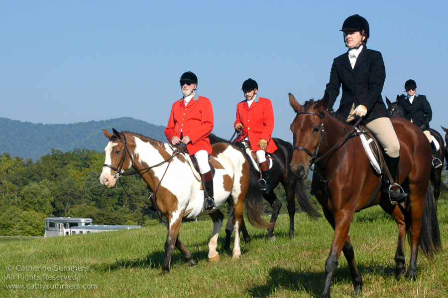 F2005_024: Farmington Hunt, Fox Hunting, 2005, Jim Turner