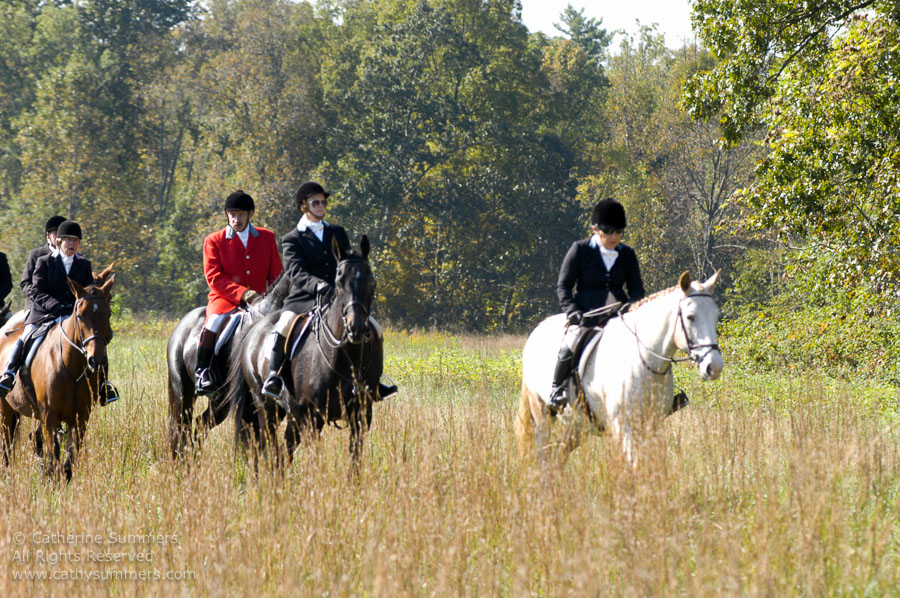 F2005_036: Farmington Hunt, Fox Hunting, 2005, Judy Elias, Ken Elias, Gloria Fennel