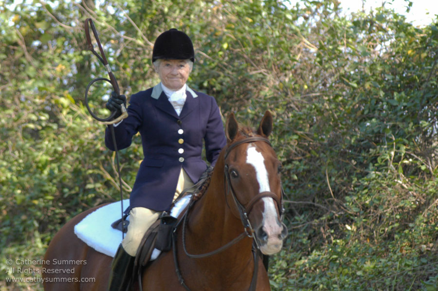 F2005_046: Farmington Hunt, Fox Hunting, Jill Summers, 2005