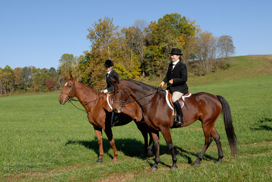 FH2006_022: Farmington Hunt, Fox Hunting, 2006, Beth Sutton