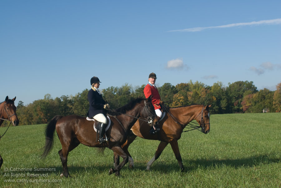FH_2007_006: Farmington Hunt, Fox Hunting, Opening Meet, Field Master, Hidden Fox, Tom Bishop