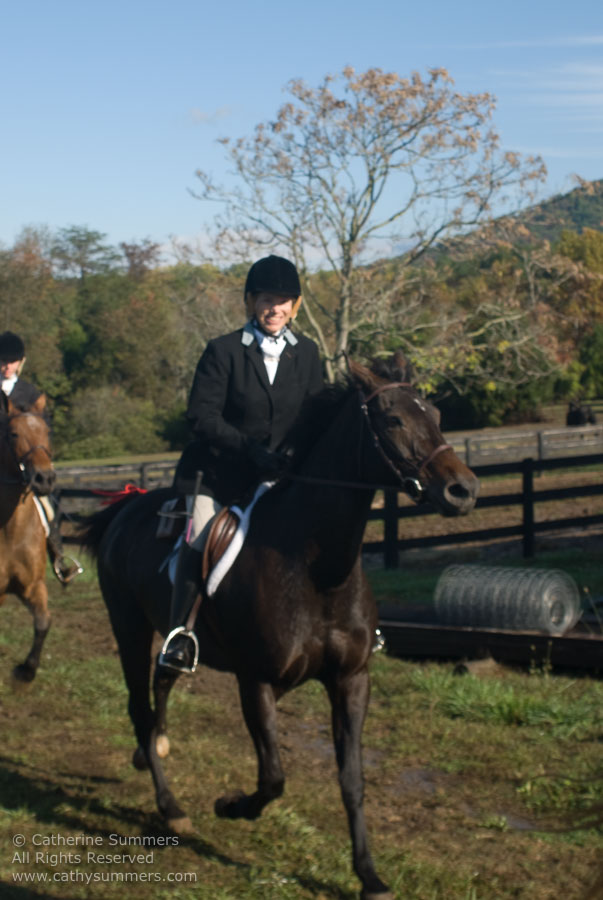 FH_2007_014: Farmington Hunt, Fox Hunting, Opening Meet, Hidden Fox