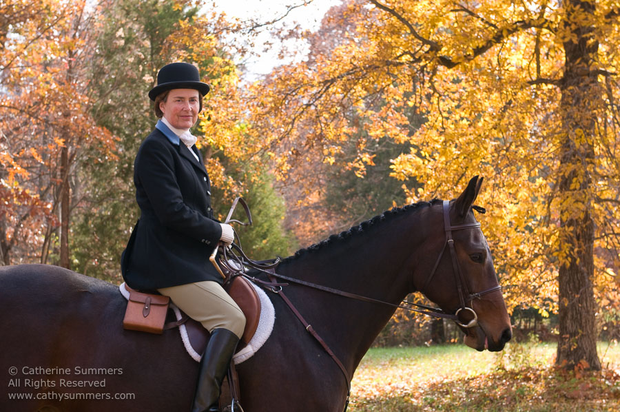 FH_20081108_005: Farmington Hunt, Fox Hunting, Opening Meet, Millington, Beth Sutton