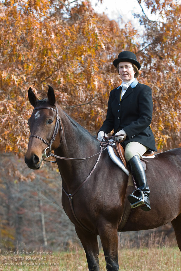 FH_20081108_017: Farmington Hunt, Fox Hunting, Opening Meet, Millington, Beth Sutton