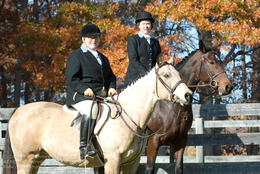 Pattie Boden at the Meet: Albemarle County, Virginia FH_20081108_029: horizontal, Farmington Hunt, Fox Hunting, Opening Meet, Millington, Beth Sutton, Pattie Boden