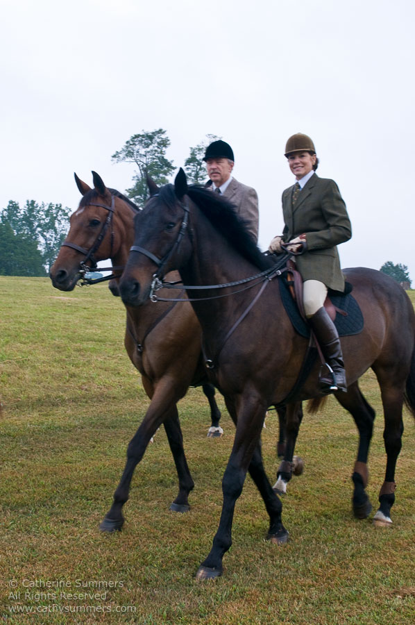 FH_20090907_027: Farmington Hunt, Fox Hunting, Foxfield, Chris Middleton, cubbing, Kim Gall