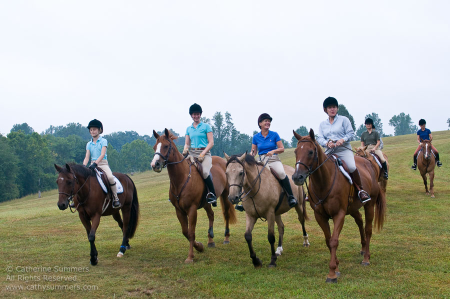 FH_20090907_061: Farmington Hunt, Fox Hunting, Foxfield, cubbing, Muffin Barnes, Put Spaulding